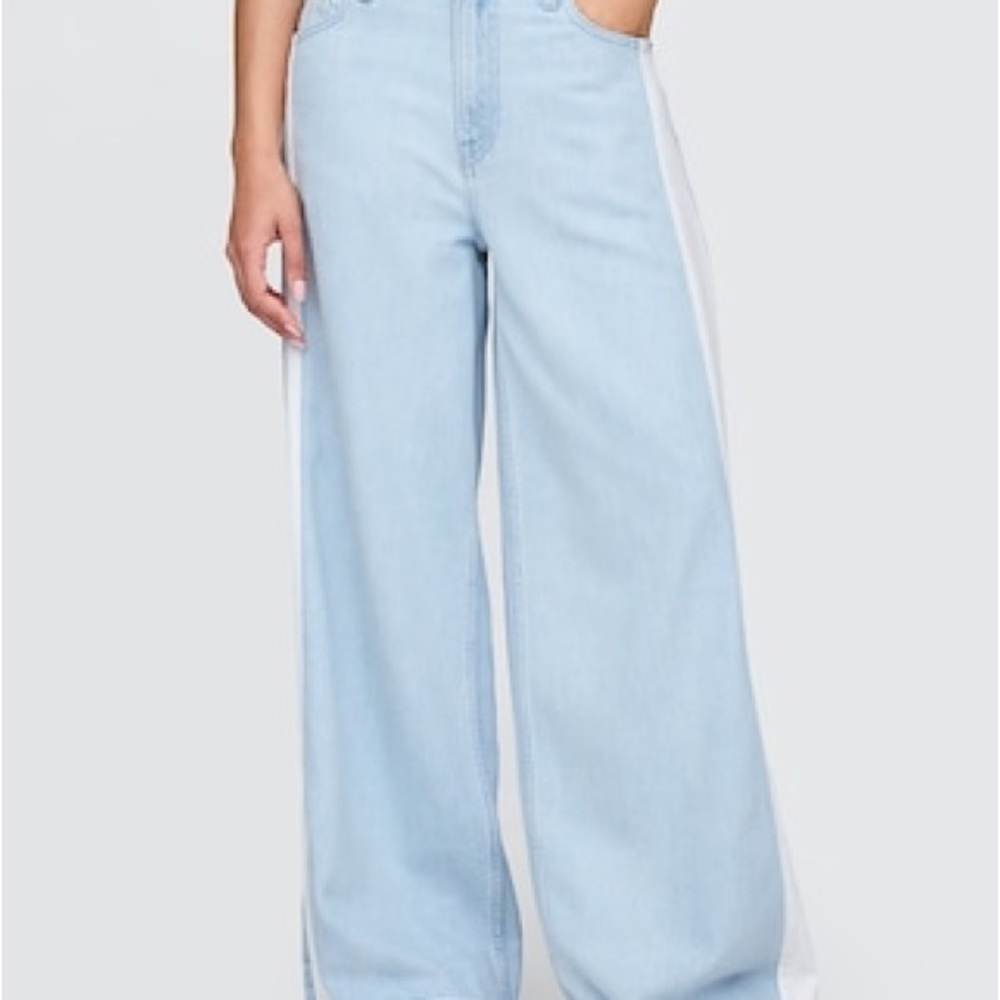 Gap Baggy Mid Rise Jeans